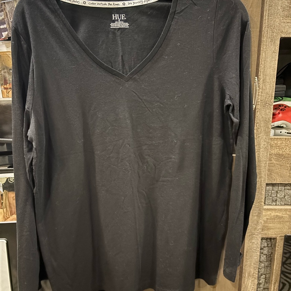 HUE Black Long Sleeve Tee